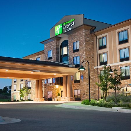 Holiday Inn Express Hotel & Suites Wichita Northeast By Ihg Екстер'єр фото