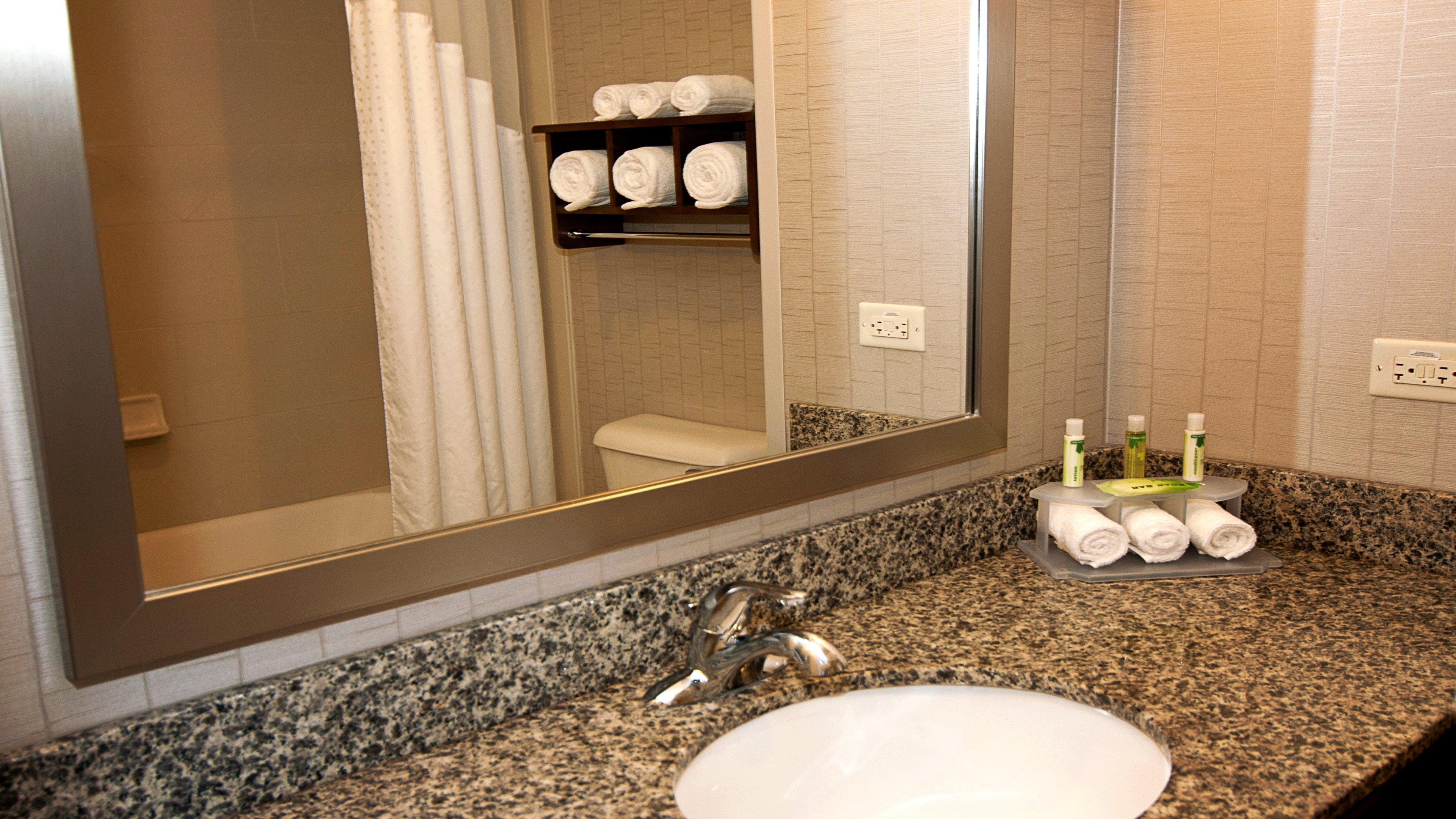 Holiday Inn Express Hotel & Suites Wichita Northeast By Ihg Екстер'єр фото