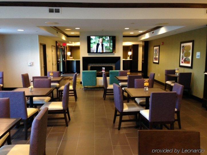 Holiday Inn Express Hotel & Suites Wichita Northeast By Ihg Екстер'єр фото